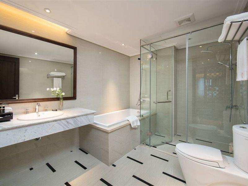 The Q Hotel Hanoi Exterior foto